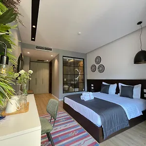 Retreat Aparthotel Tirana